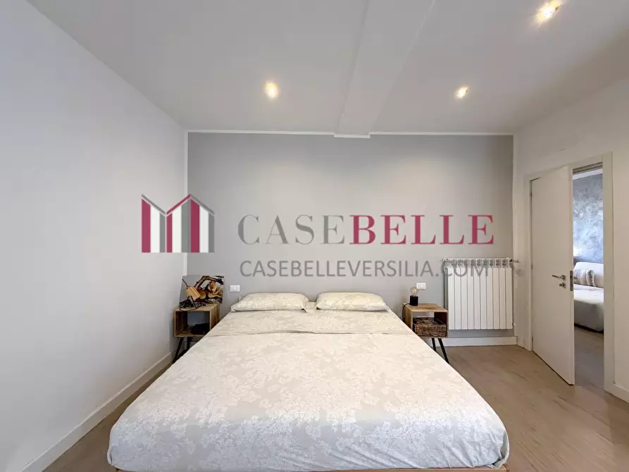 Immagine 33 di Appartamento in vendita  a Camaiore