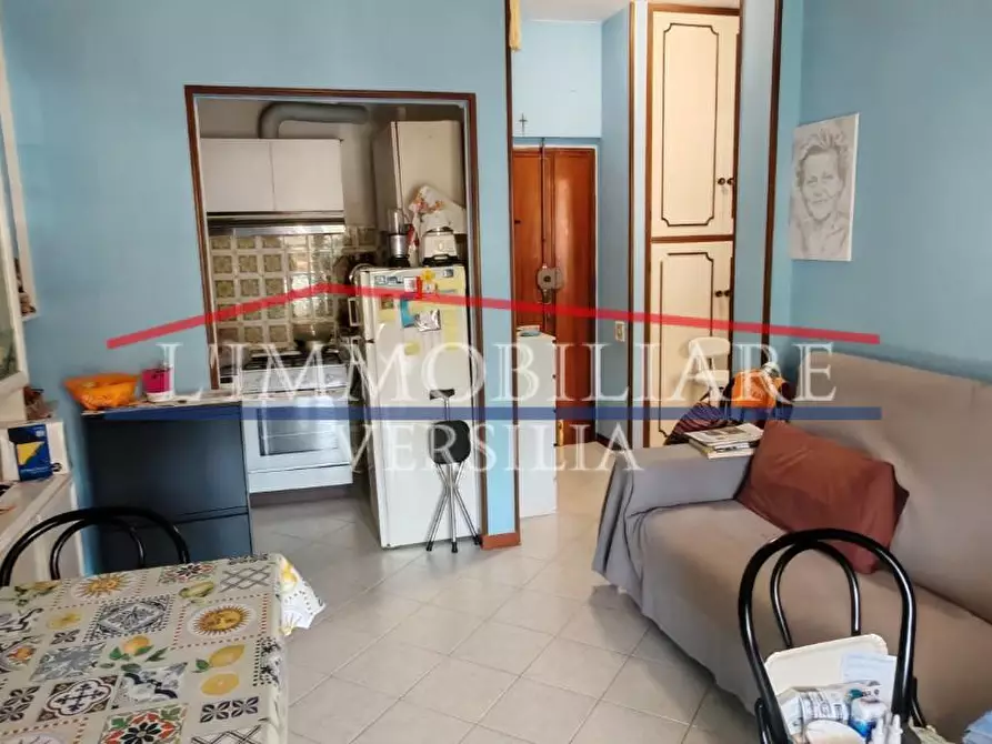 Immagine 3 di Appartamento in vendita  a Massa