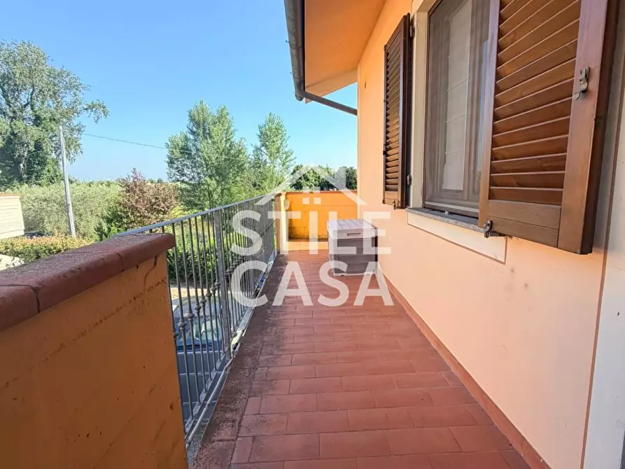 Immagine 15 di Appartamento in vendita  a Chiesina Uzzanese