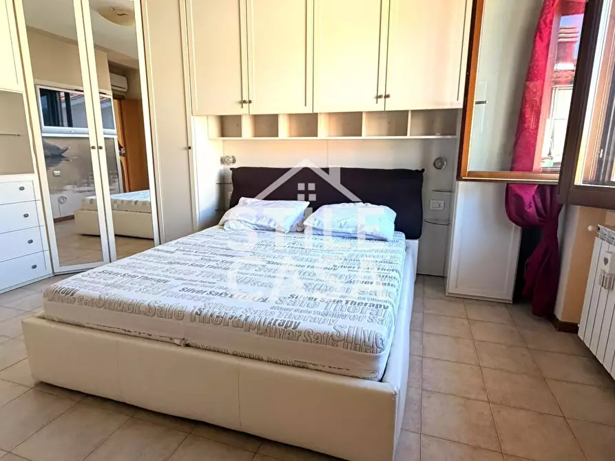 Immagine 35 di Appartamento in vendita  a Chiesina Uzzanese
