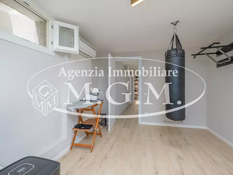 Immagine 44 di Villa in vendita  a Calcinaia