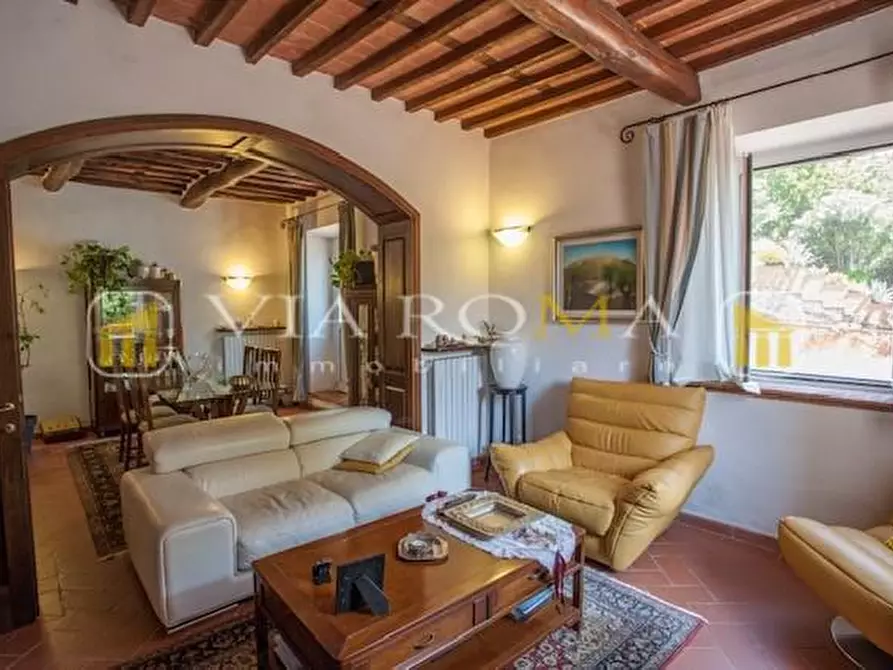 Immagine 20 di Rustico / casale in vendita  a Capannori