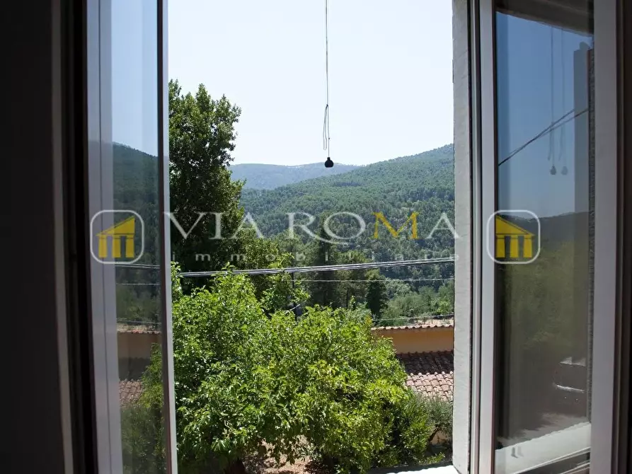 Immagine 15 di Rustico / casale in vendita  a Capannori