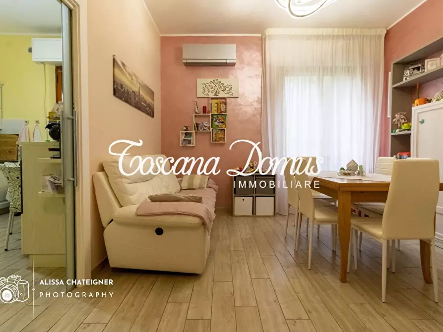 Immagine 10 di Appartamento in vendita  a Siena