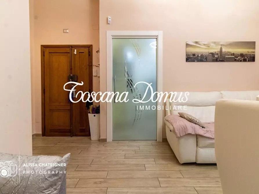 Immagine 8 di Appartamento in vendita  a Siena