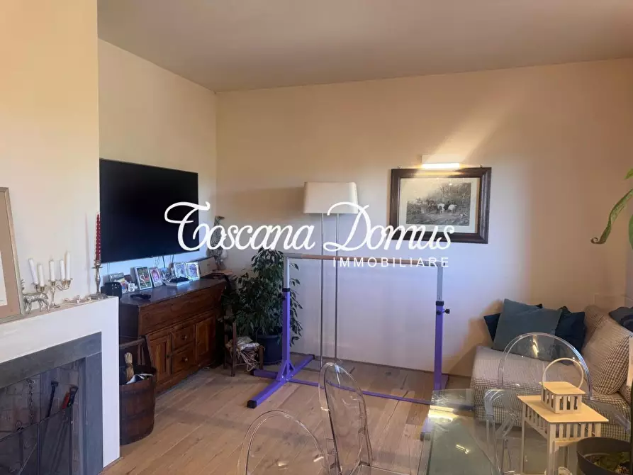 Immagine 10 di Porzione di casa in vendita  a Siena