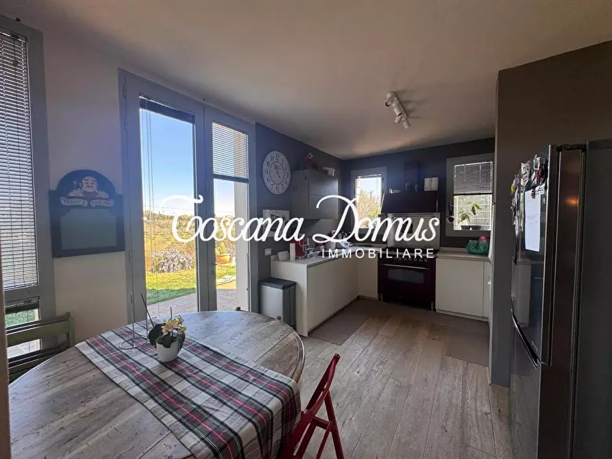 Immagine 19 di Porzione di casa in vendita  a Siena