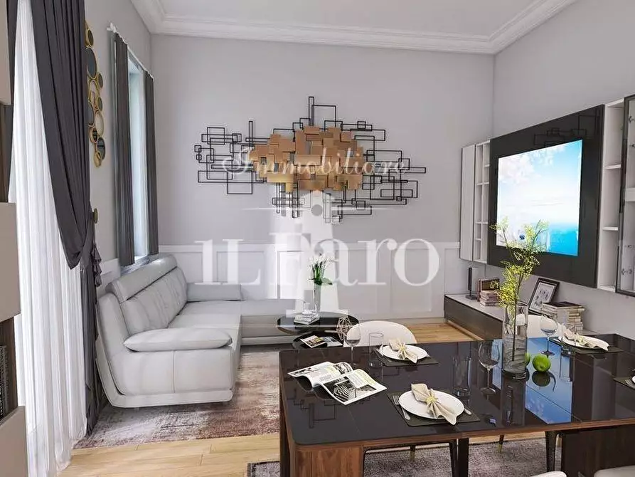 Immagine 8 di Appartamento in vendita  a Campi Bisenzio