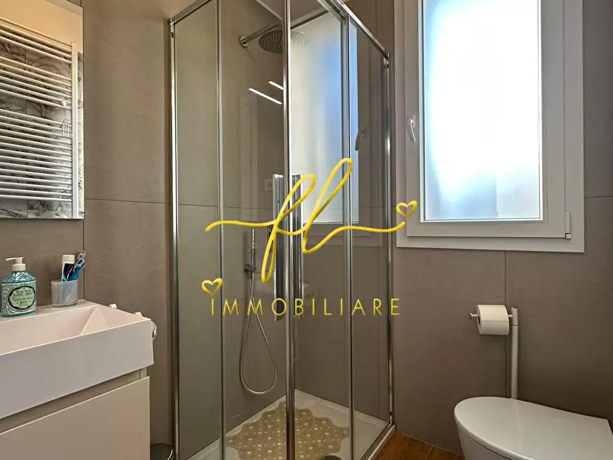 Immagine 16 di Casa quadrifamiliare in vendita  a Cecina