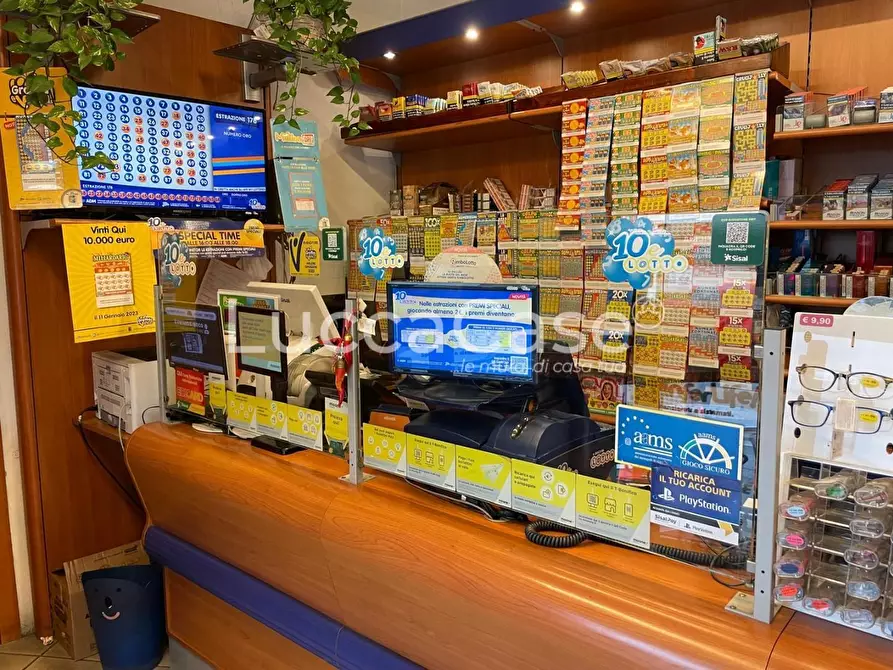 Immagine 2 di Bar / Ristorante in vendita  a Capannori