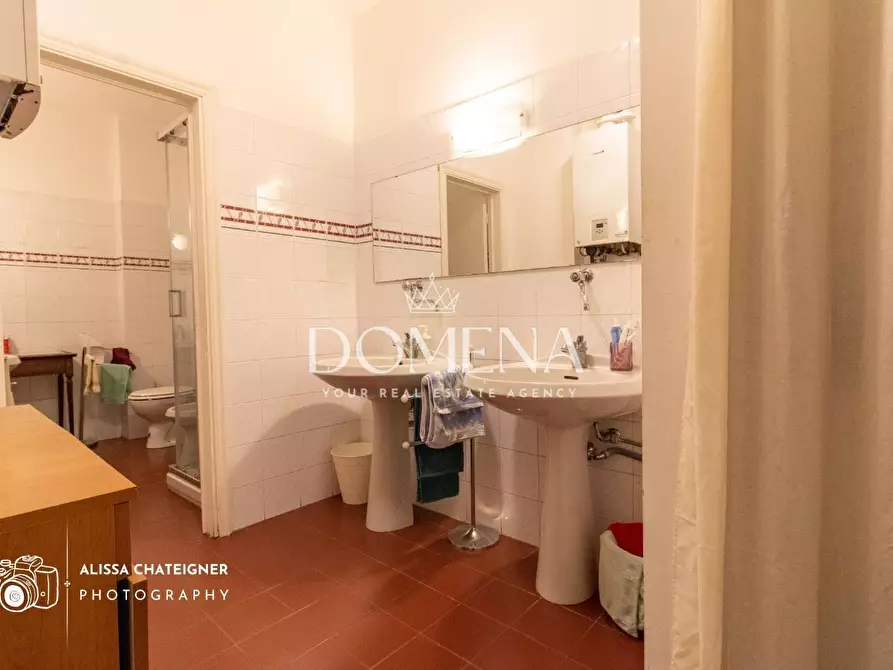Immagine 27 di Appartamento in vendita  a Siena
