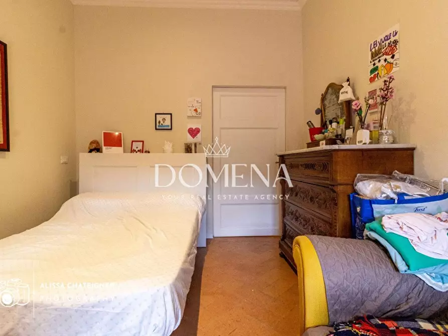 Immagine 13 di Appartamento in vendita  a Siena