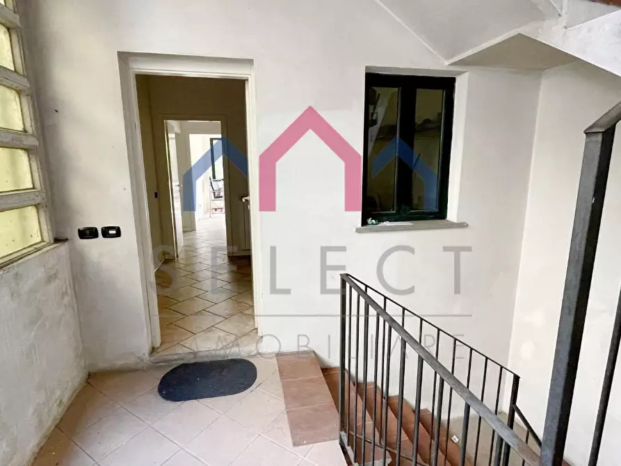 Immagine 3 di Appartamento in vendita  a Borgo A Mozzano