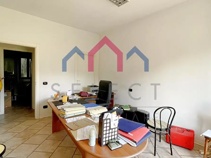 Immagine 19 di Appartamento in vendita  a Borgo A Mozzano