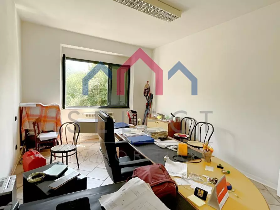 Immagine 21 di Appartamento in vendita  a Borgo A Mozzano