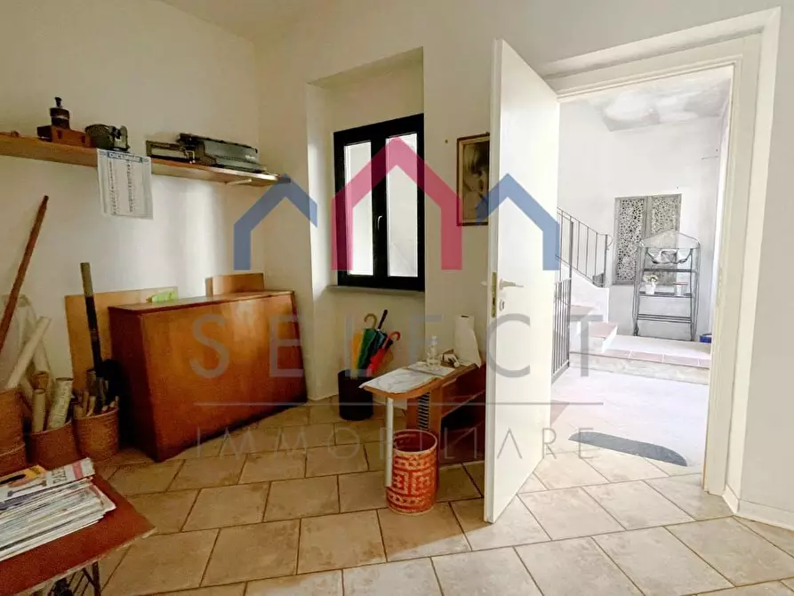 Immagine 2 di Appartamento in vendita  a Borgo A Mozzano