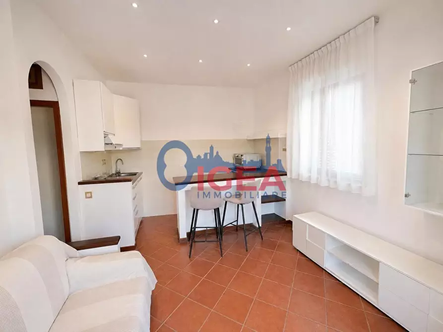 Immagine 1 di Appartamento in vendita  a Siena