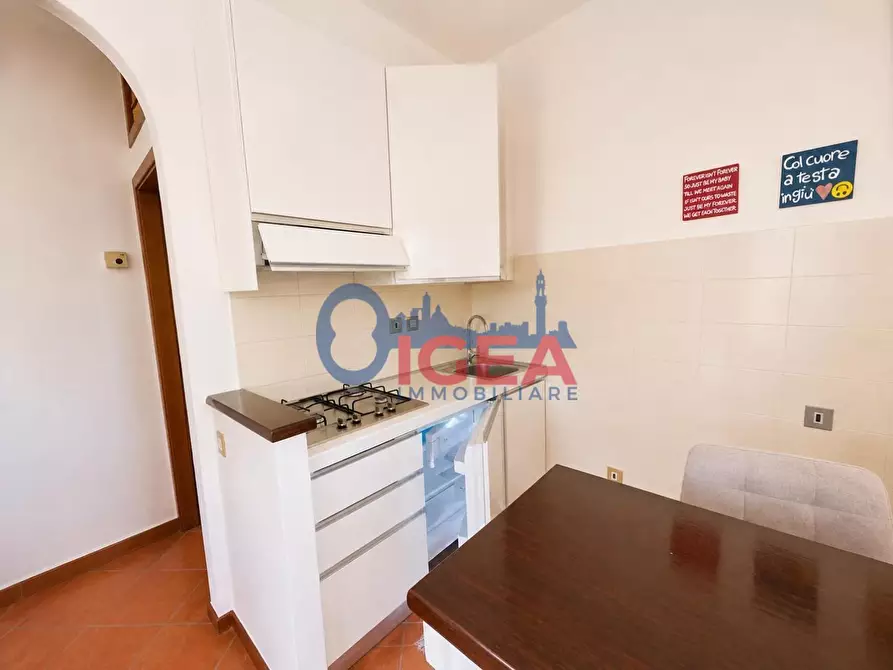 Immagine 5 di Appartamento in vendita  a Siena