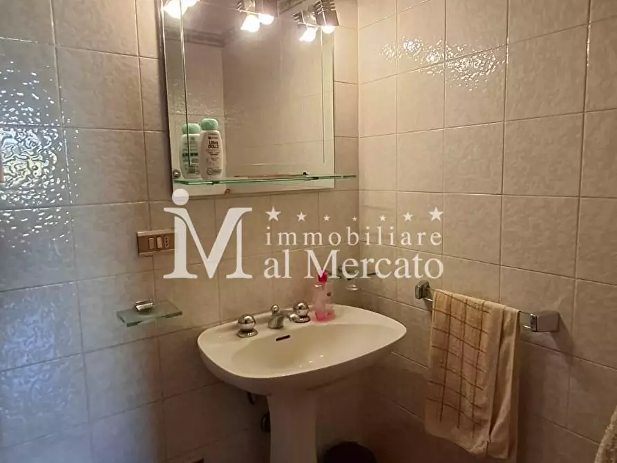Immagine 14 di Villetta a schiera in vendita  a Viareggio