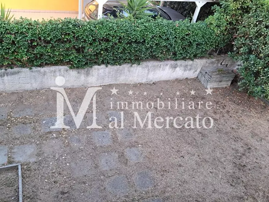 Immagine 37 di Villetta a schiera in vendita  a Viareggio