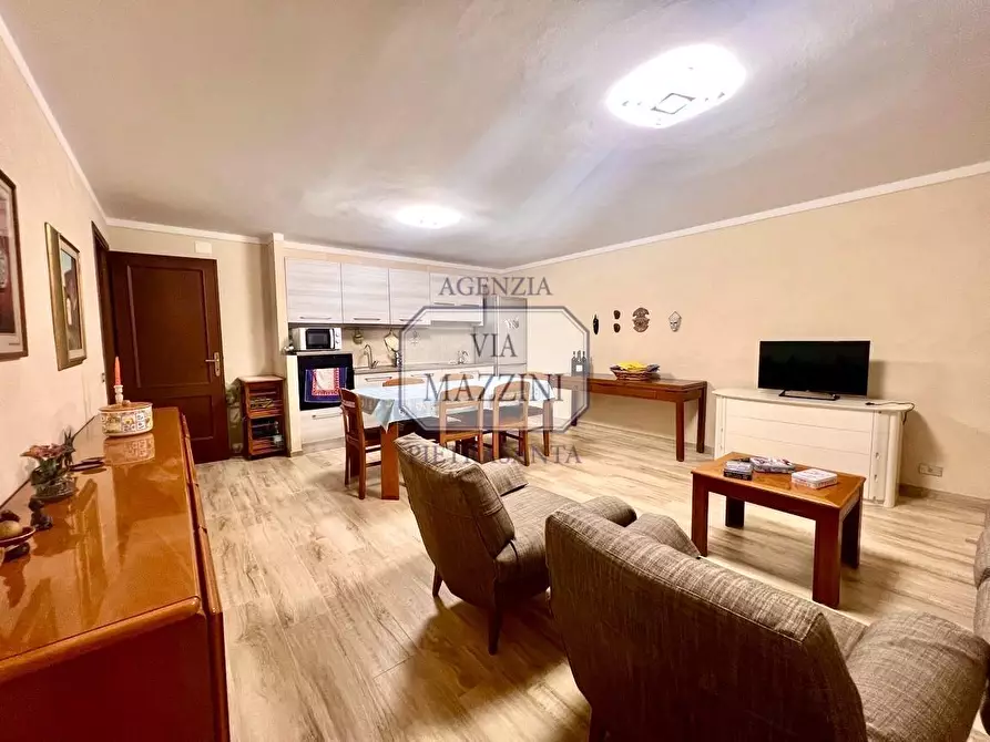 Immagine 27 di Casa bifamiliare in vendita  a Pietrasanta