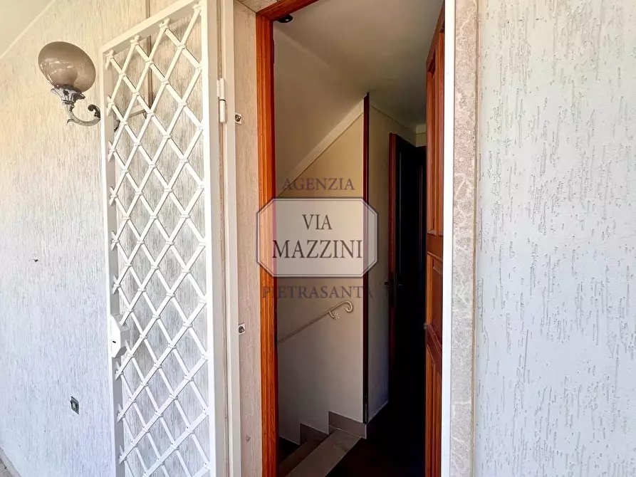 Immagine 14 di Casa bifamiliare in vendita  a Pietrasanta