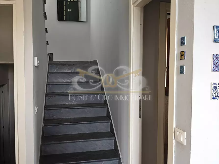 Immagine 7 di Casa bifamiliare in vendita  a Pisa