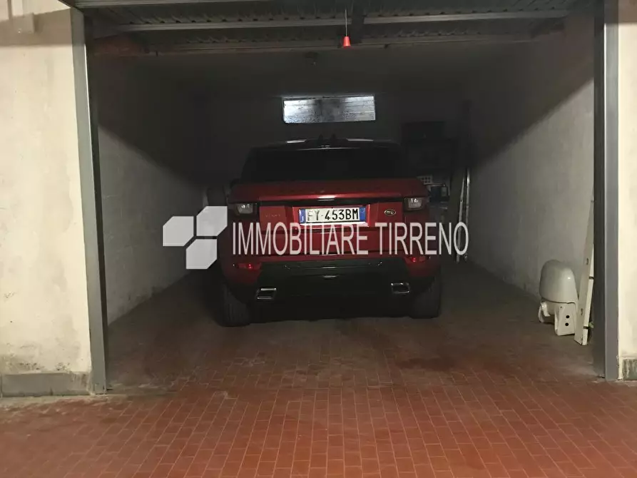 Immagine 25 di Appartamento in vendita  a Massa