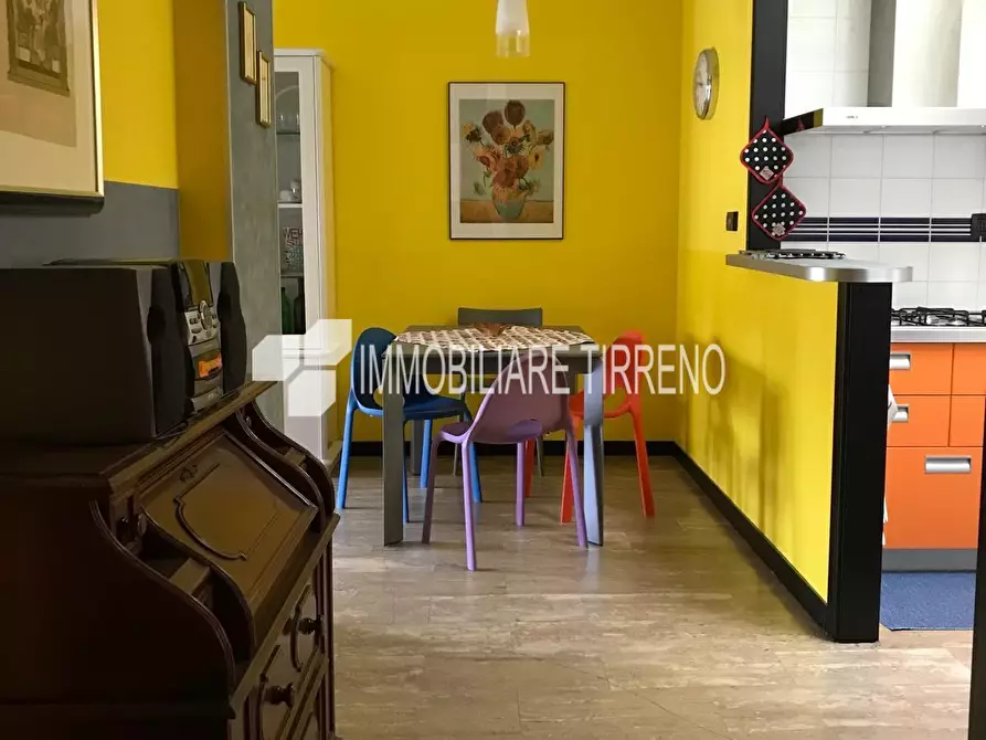 Immagine 10 di Appartamento in vendita  a Massa