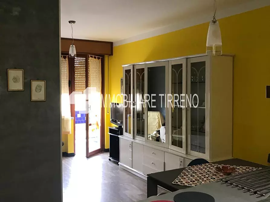 Immagine 8 di Appartamento in vendita  a Massa