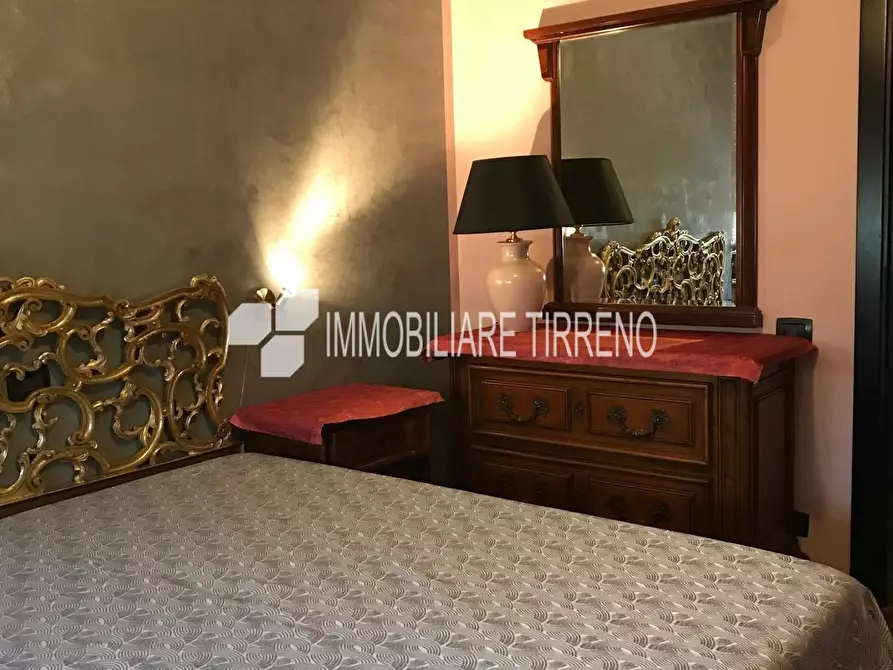 Immagine 17 di Appartamento in vendita  a Massa