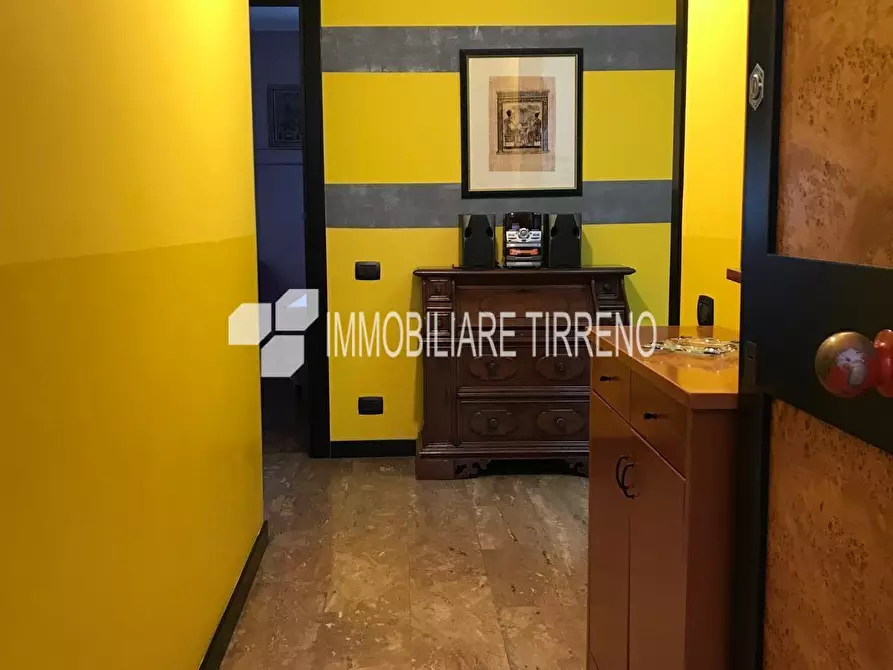 Immagine 15 di Appartamento in vendita  a Massa