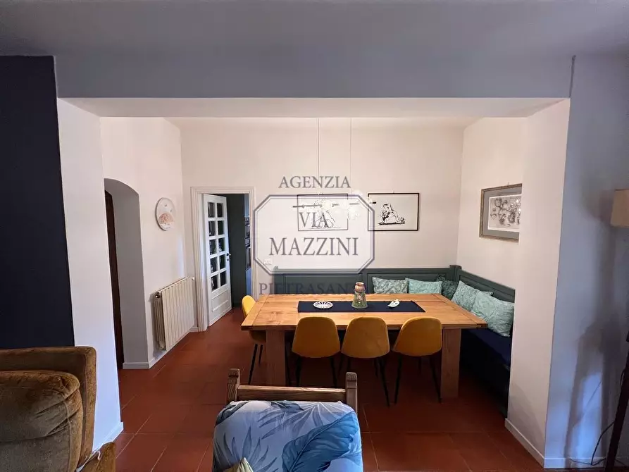 Immagine 5 di Casa bifamiliare in vendita  a Pietrasanta