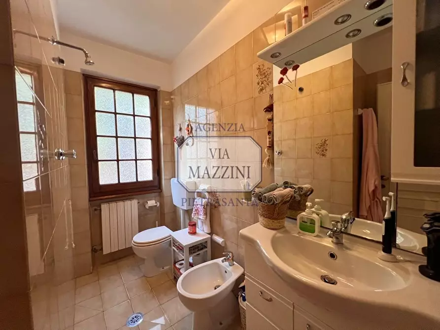 Immagine 12 di Casa bifamiliare in vendita  a Pietrasanta