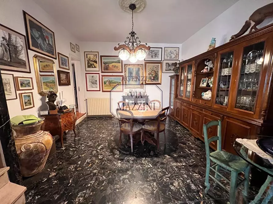 Immagine 10 di Casa bifamiliare in vendita  a Pietrasanta