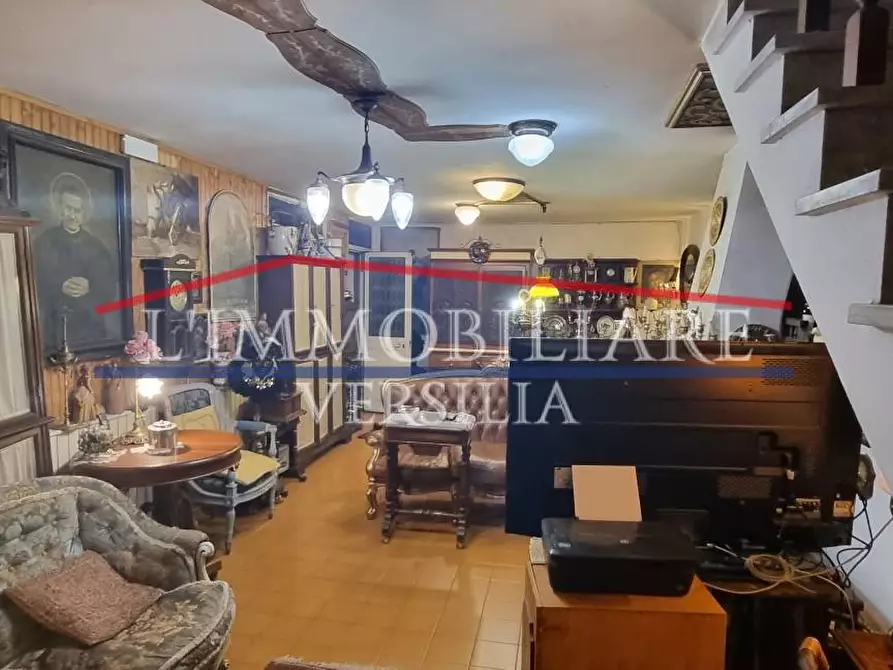 Immagine 4 di Villetta a schiera in vendita  a Massa