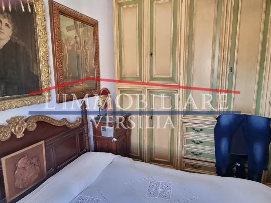 Immagine 15 di Villetta a schiera in vendita  a Massa