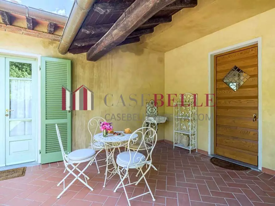 Immagine 32 di Villa in vendita  a Camaiore