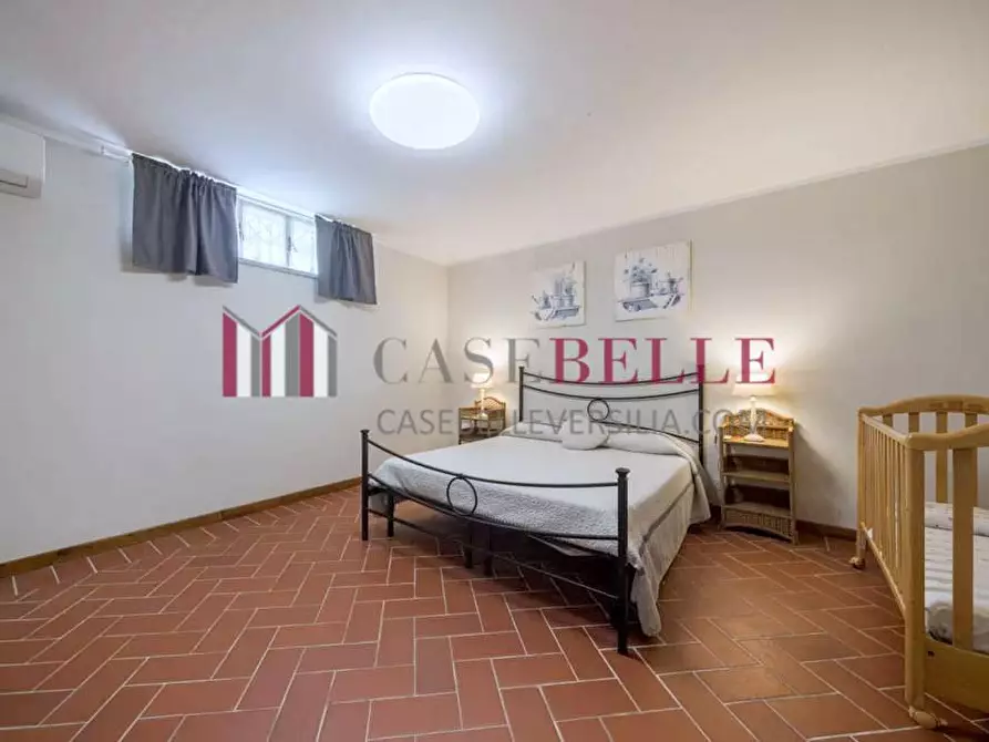 Immagine 23 di Villa in vendita  a Camaiore
