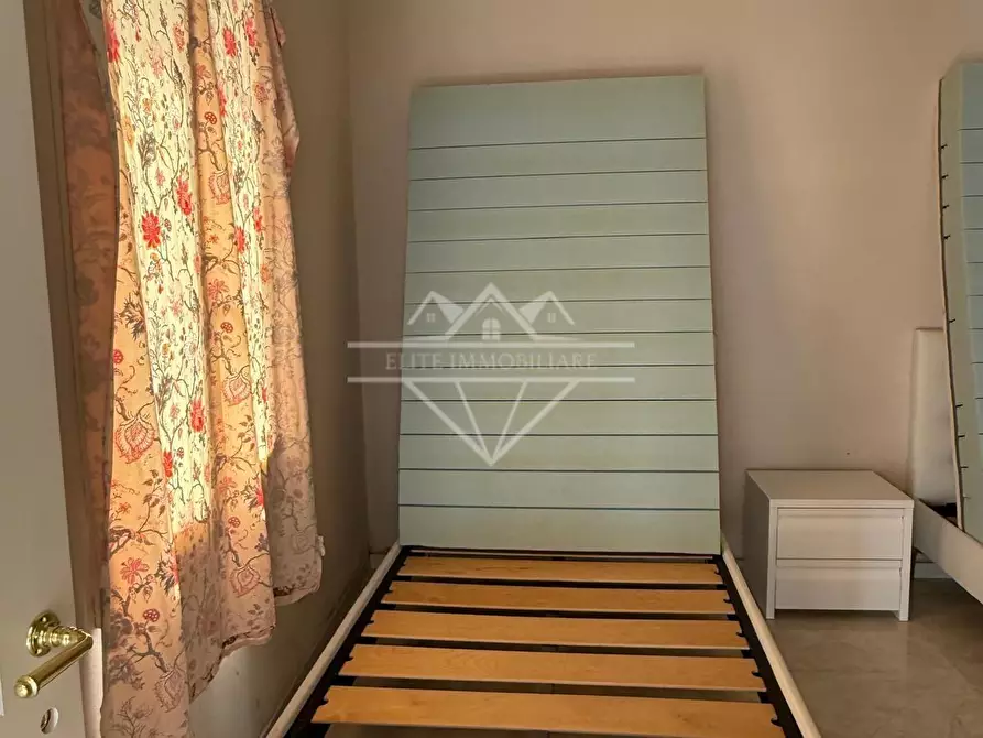 Immagine 6 di Casa bifamiliare in vendita  a Carrara