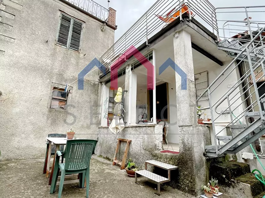 Immagine 28 di Terratetto in vendita  a Pescaglia