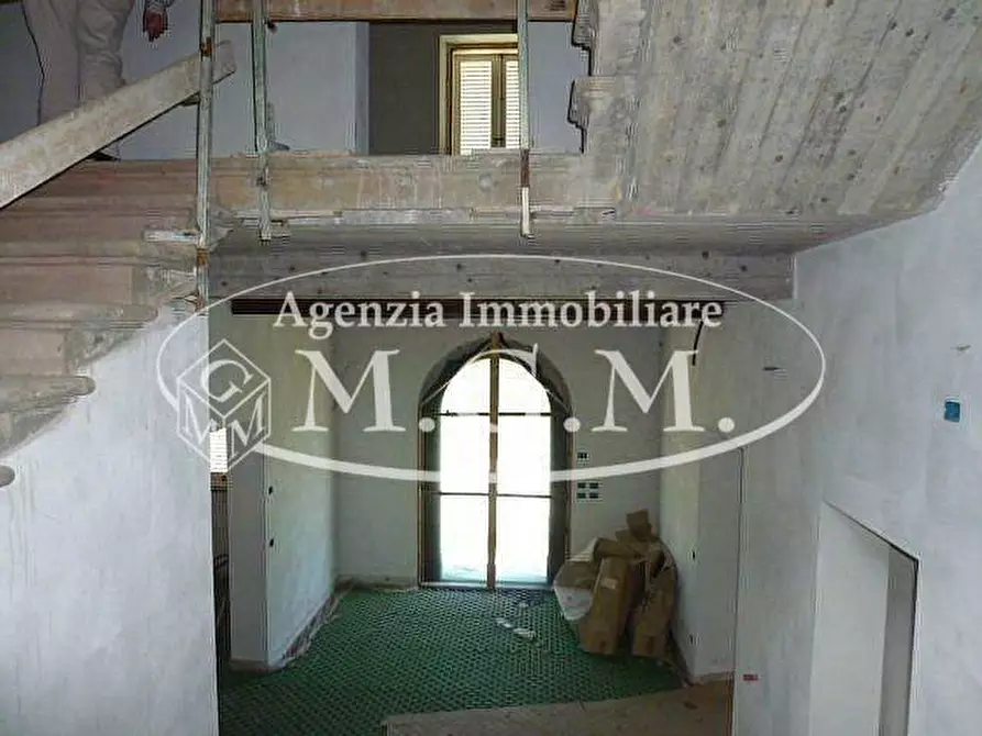Immagine 26 di Villa in vendita  a Santa Maria A Monte