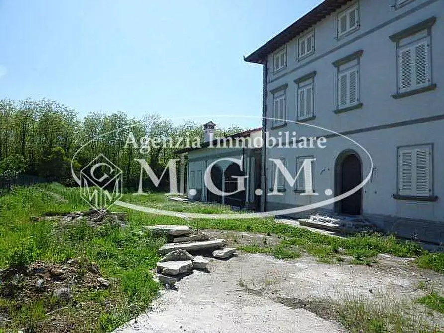 Immagine 50 di Villa in vendita  a Santa Maria A Monte