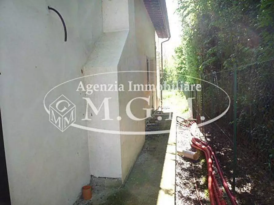 Immagine 24 di Villa in vendita  a Santa Maria A Monte