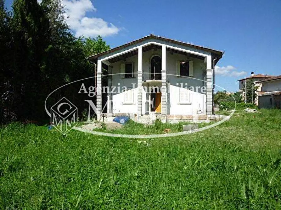 Immagine 44 di Villa in vendita  a Santa Maria A Monte