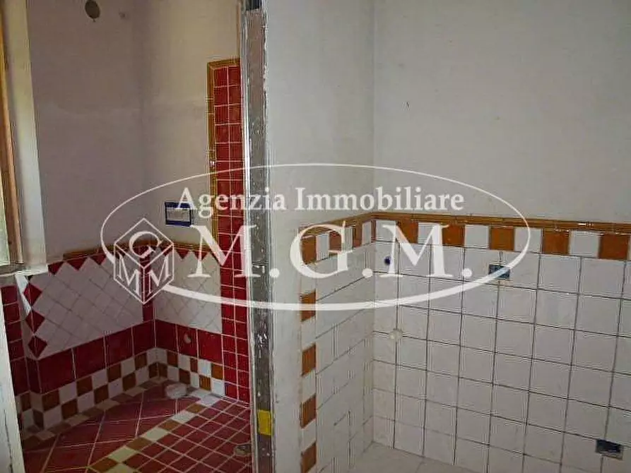 Immagine 13 di Villa in vendita  a Santa Maria A Monte