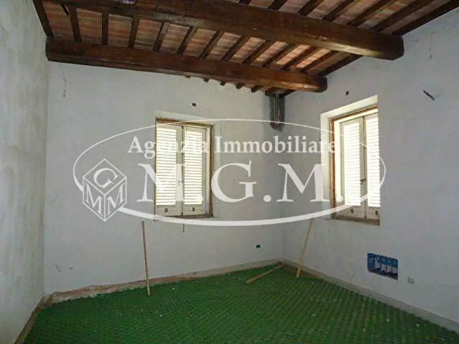 Immagine 20 di Villa in vendita  a Santa Maria A Monte