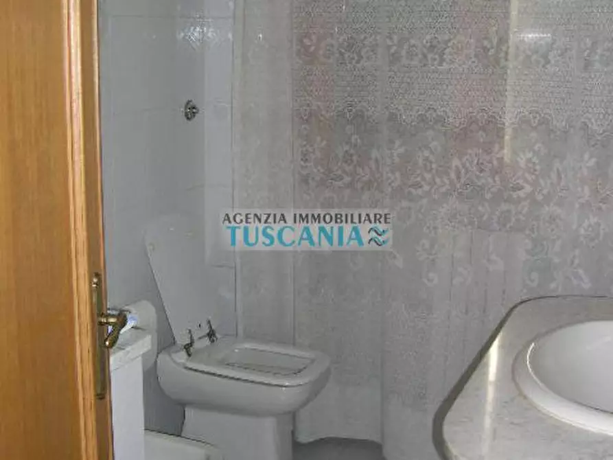 Immagine 5 di Casa bifamiliare in vendita  a Casale Marittimo