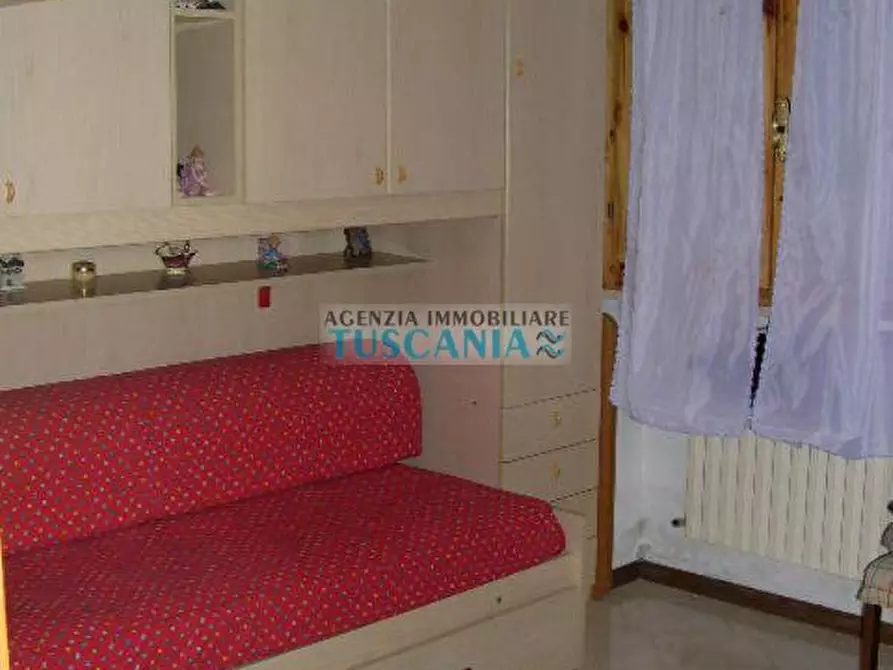 Immagine 9 di Casa bifamiliare in vendita  a Casale Marittimo