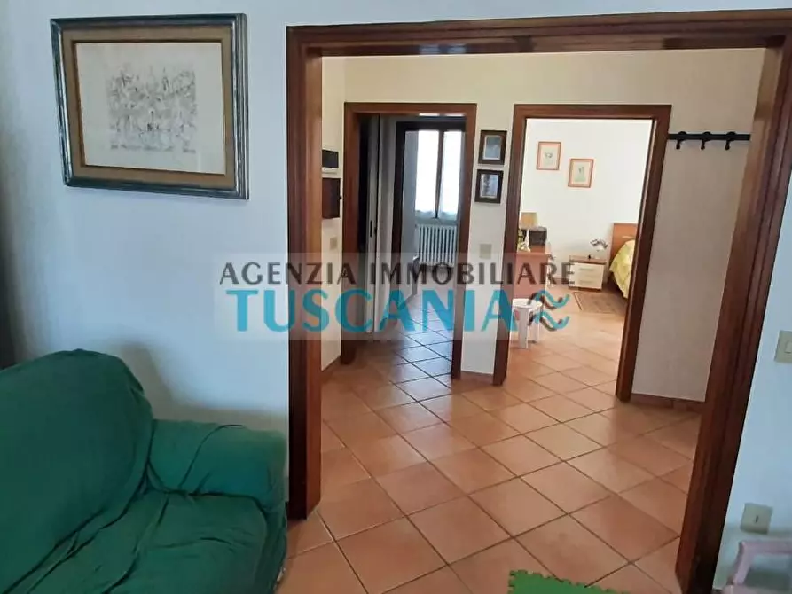 Immagine 27 di Villa in vendita  a Cecina